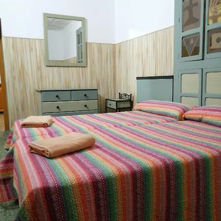 Guest house La Cruz Aguimes