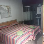 La Cruz 3*