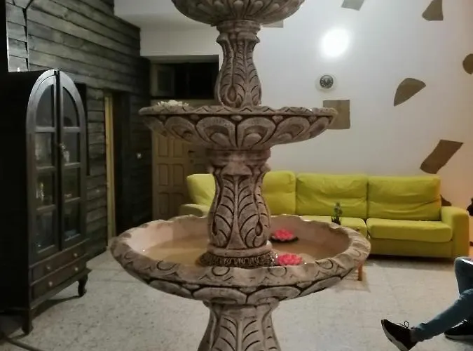 La Cruz 3*